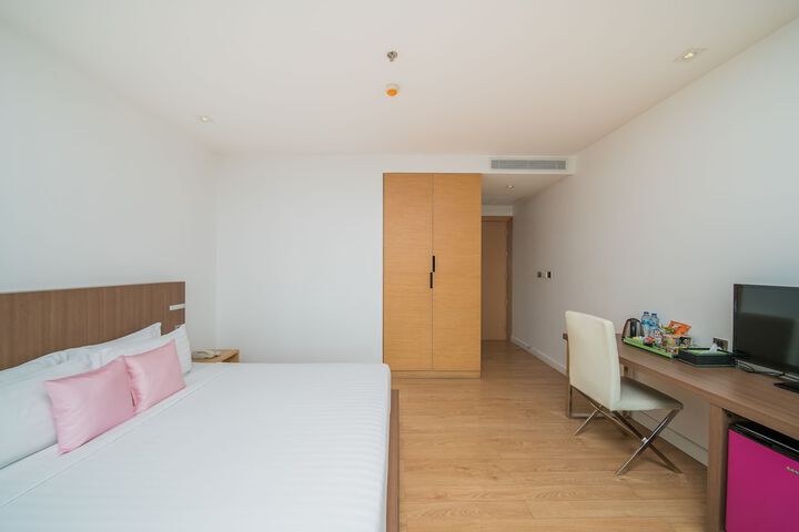 Room 20 of 74