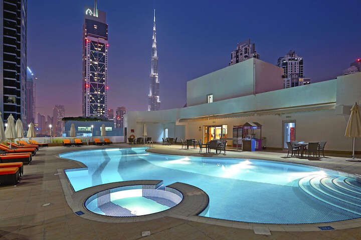 Pools & Facilities
