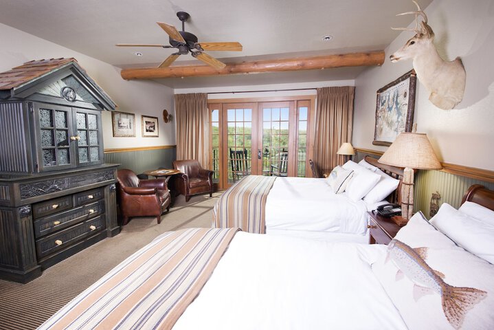 Room 3 of 63