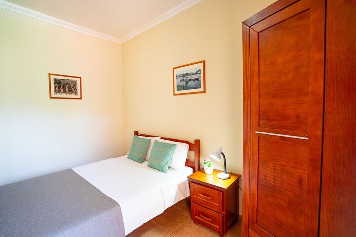 Room 7 of 51