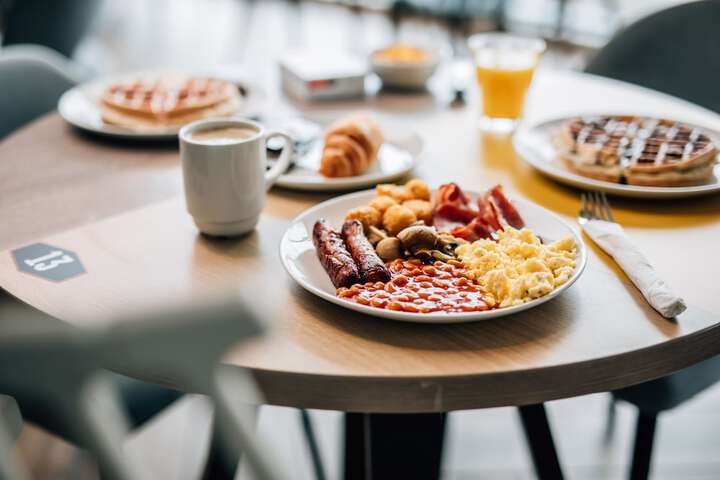 Breakfast/Coffee Service 55 of 67