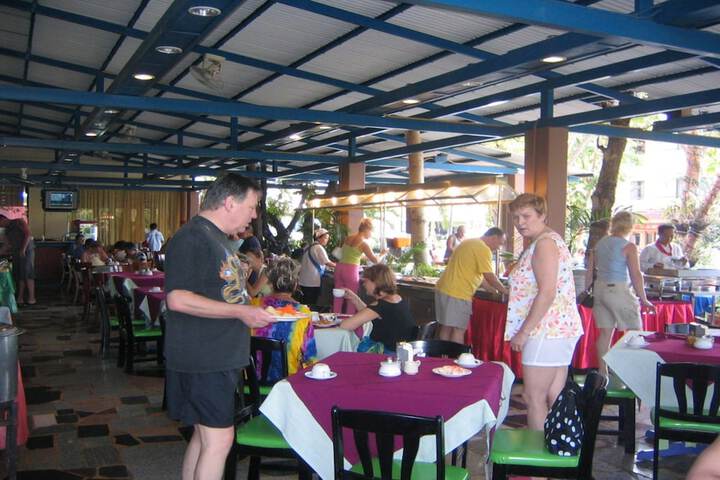 Breakfast/Coffee Service 45 of 61