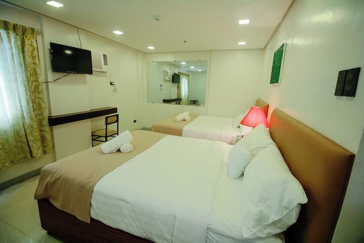 Room 18 of 41