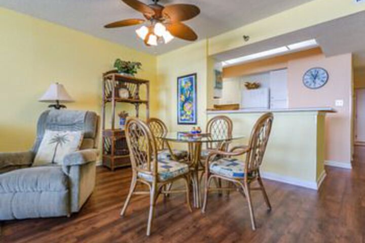 Room 14 of 27