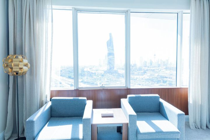 Room 9 of 23