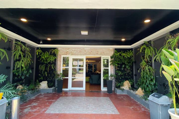 Hotel Interior 5 of 38