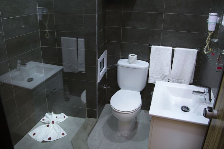 Bathroom Interior Photo