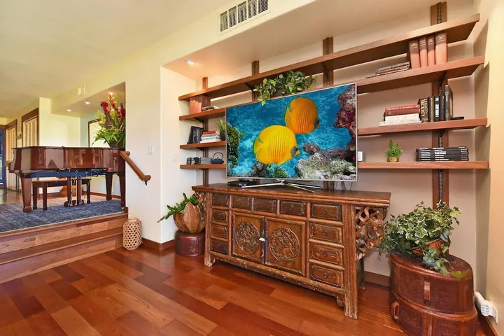 Photo of Kaanapali Royal Q302 by RedAwning