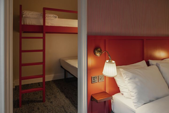 Room 26 of 78