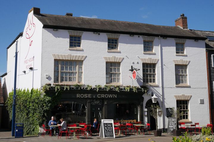 Rose &  Crown in Warwick