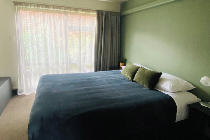 Room 14 of 69