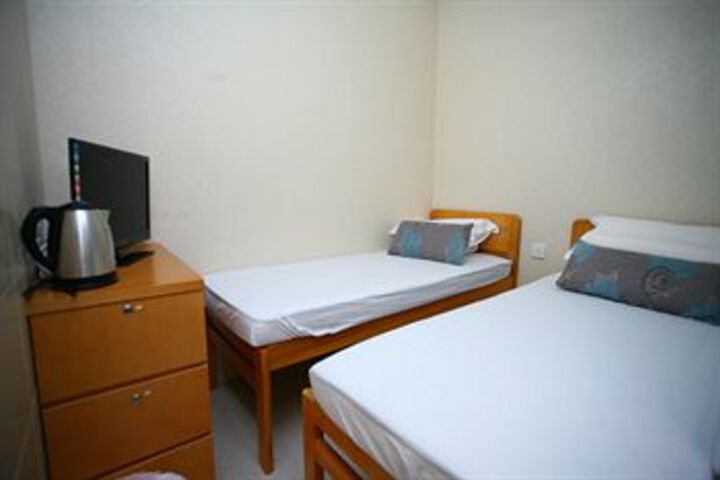Room 7 of 44