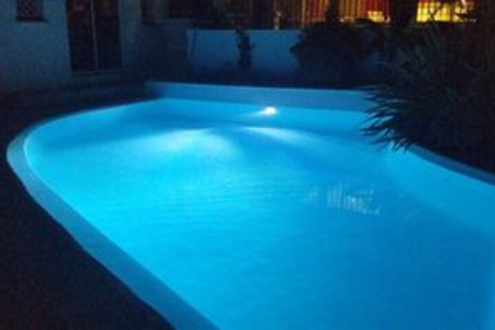 Pool 26 of 35