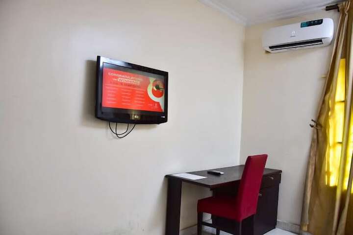 Room 14 of 47
