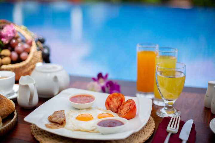 Breakfast/Coffee Service 49 of 78