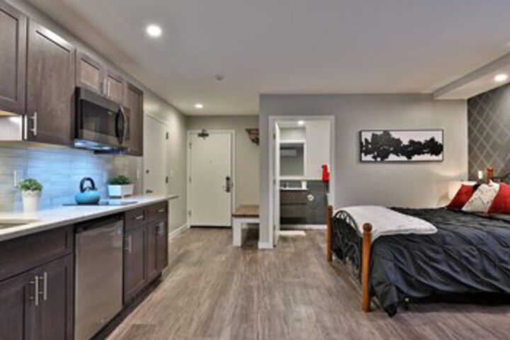 Room 25 of 26