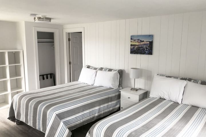 Room 4 of 39