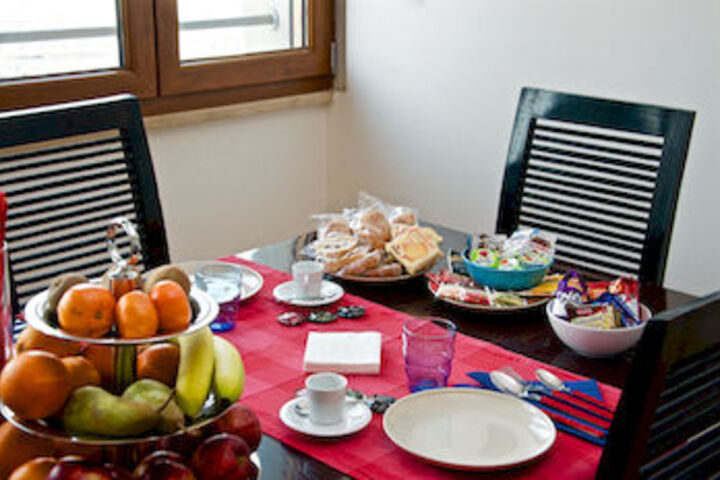 Breakfast/Coffee Service 16 of 51