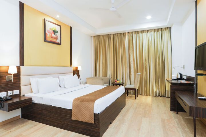 Room 22 of 80