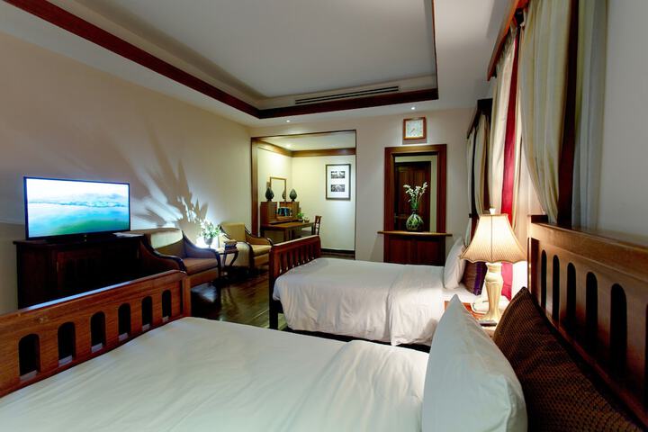 Hotel Interior 79 of 91