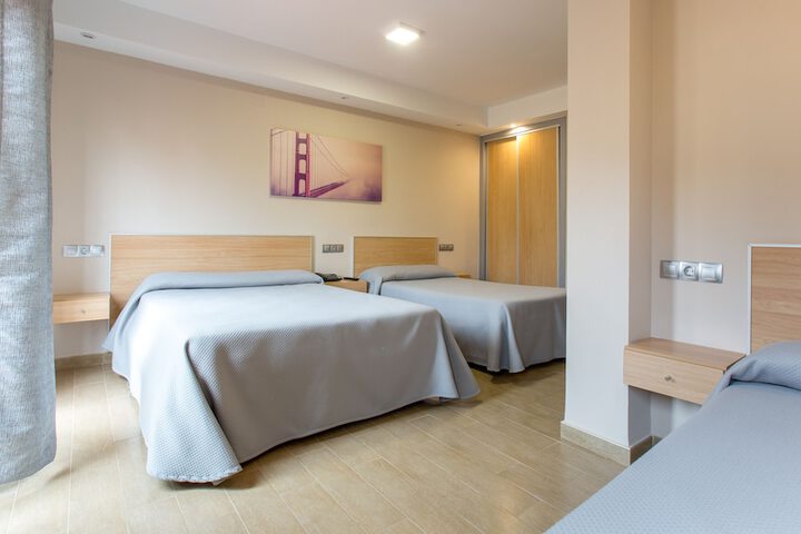 Room 7 of 39
