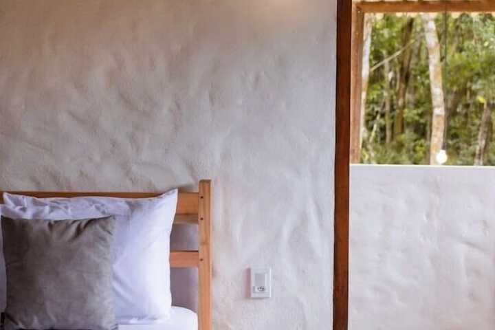 Room 15 of 69