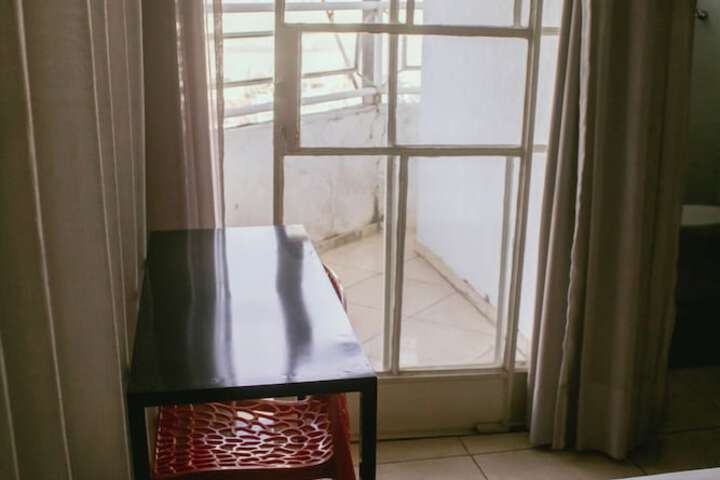 Room 8 of 20