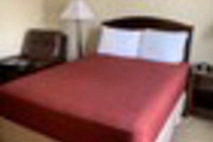 Room 68 of 297
