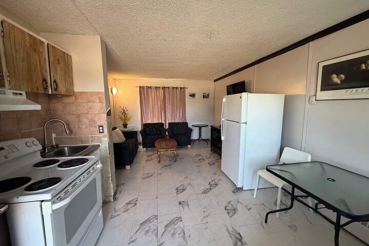 Room 22 of 37