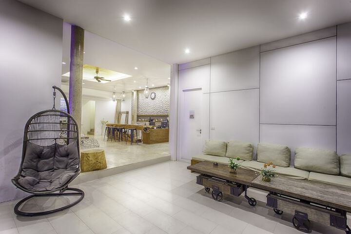 Hotel Interior 10 of 74