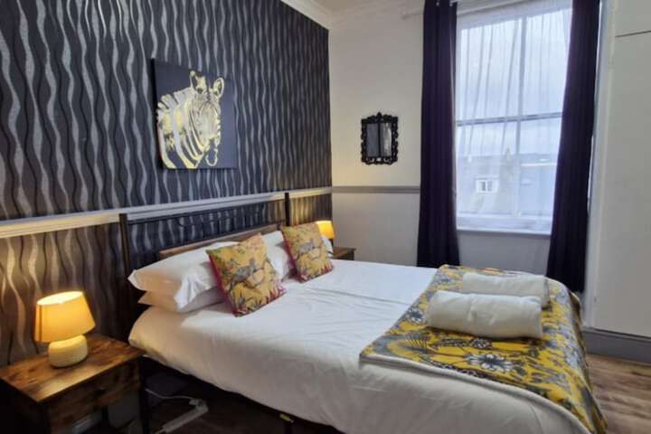 Room 171 of 263