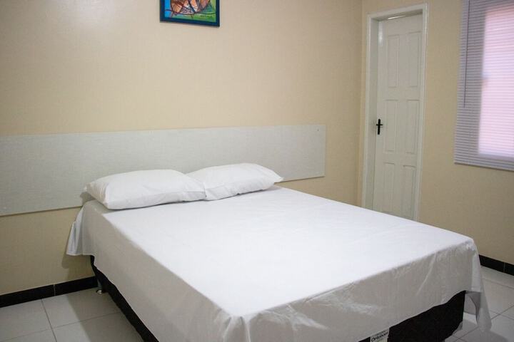Room 5 of 16
