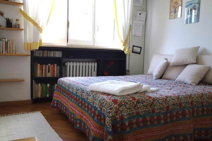 Room 14 of 42