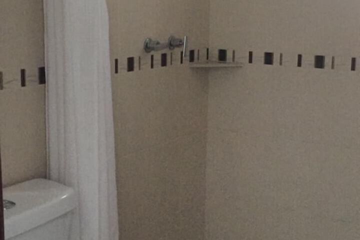 Room 11 of 17
