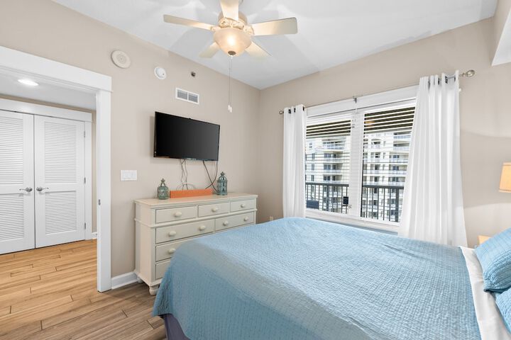 Room 81 of 308