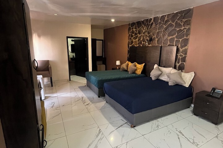 Room 20 of 27