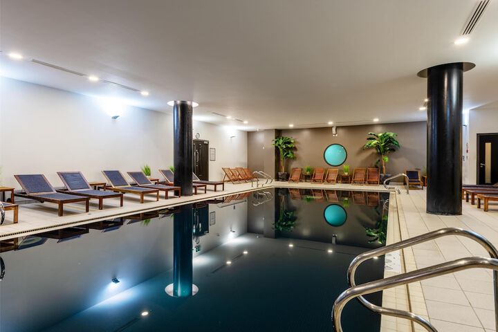 Pool 50 of 108