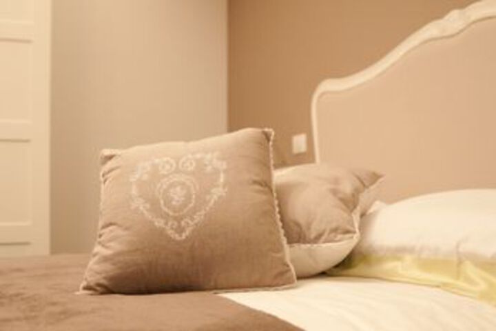 Room 15 of 27