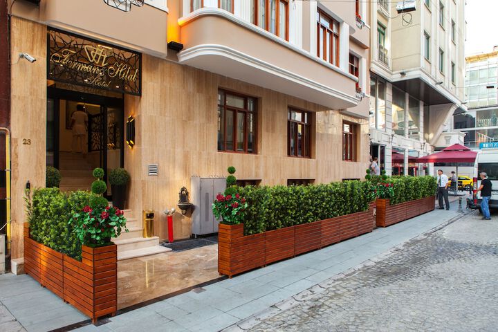 Terrace/Patio 65 of 75