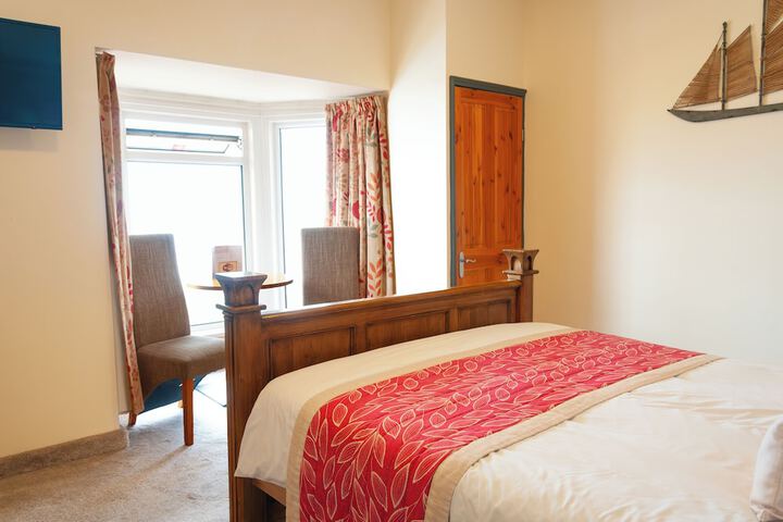 Room 45 of 177