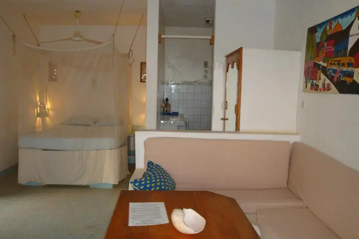 Room 2 of 11