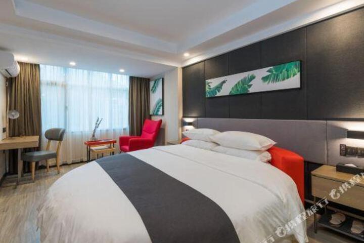 Thank Hotel Premium