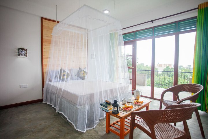 Room 4 of 29