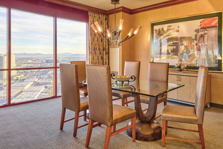 Remodeled King Suite (4 of 58)