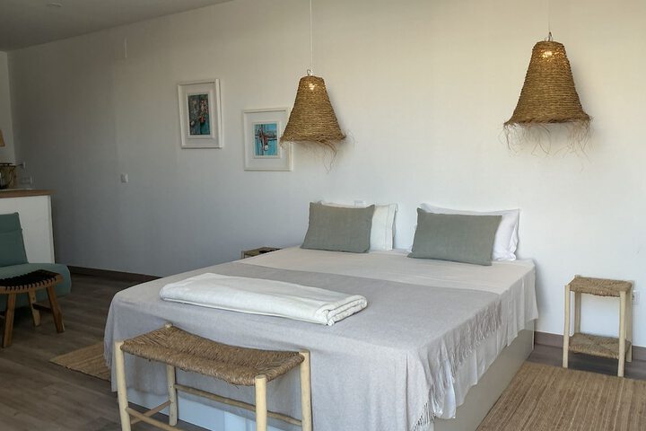 Room 9 of 31