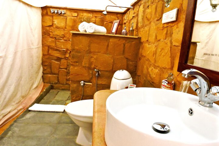 Room 8 of 23