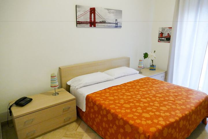 Room 7 of 61