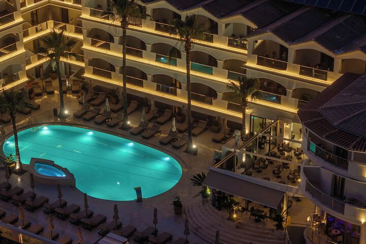 Hotel 186 of 198