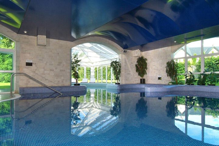Pool 22 of 67