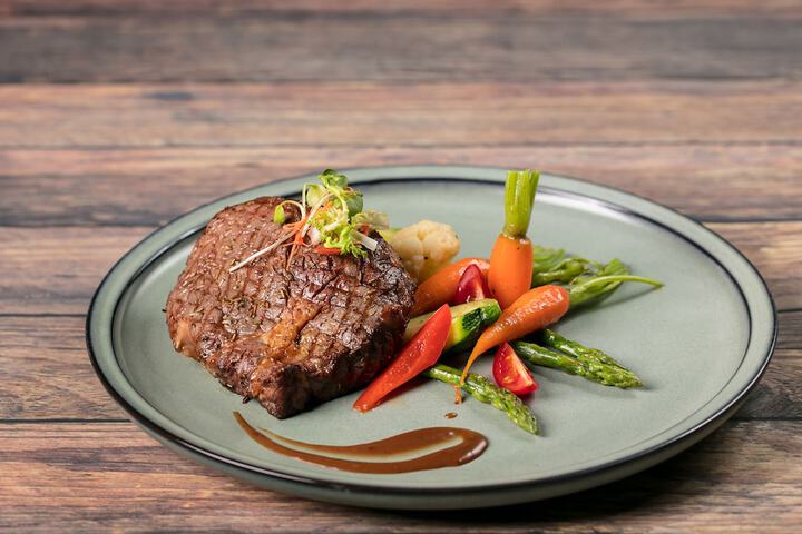 Dining 64 of 121